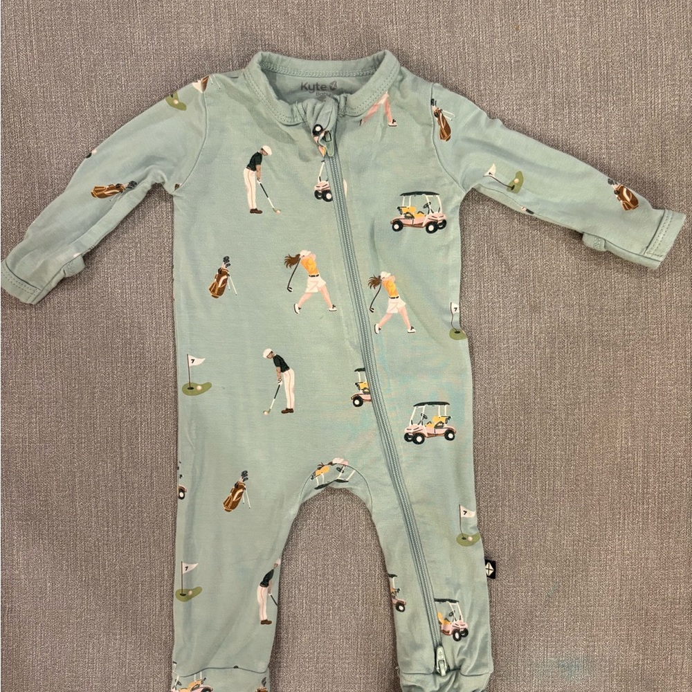 Kyte BABY Golf Print Romper - Light Green